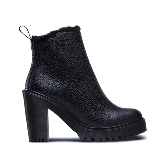dr martens magdalena fur lined